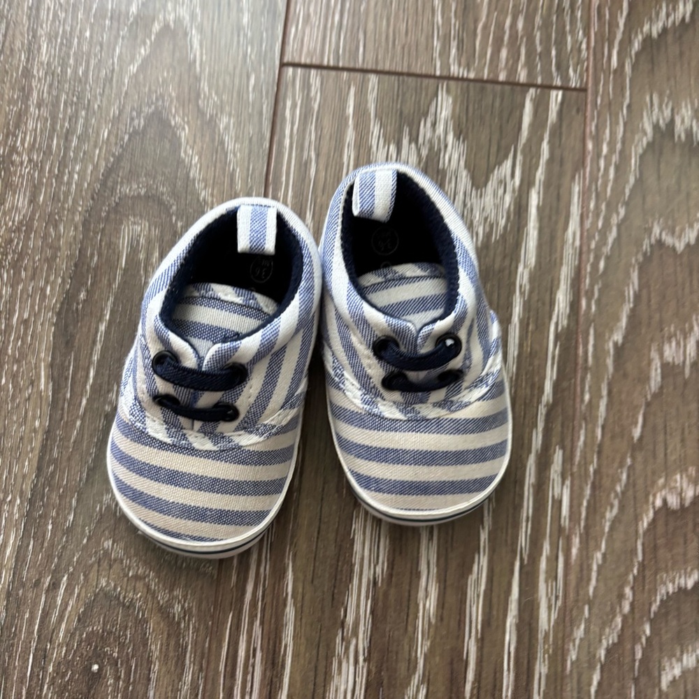 Mon Caramel Blue and White Baby Walker Shoes 3-6M